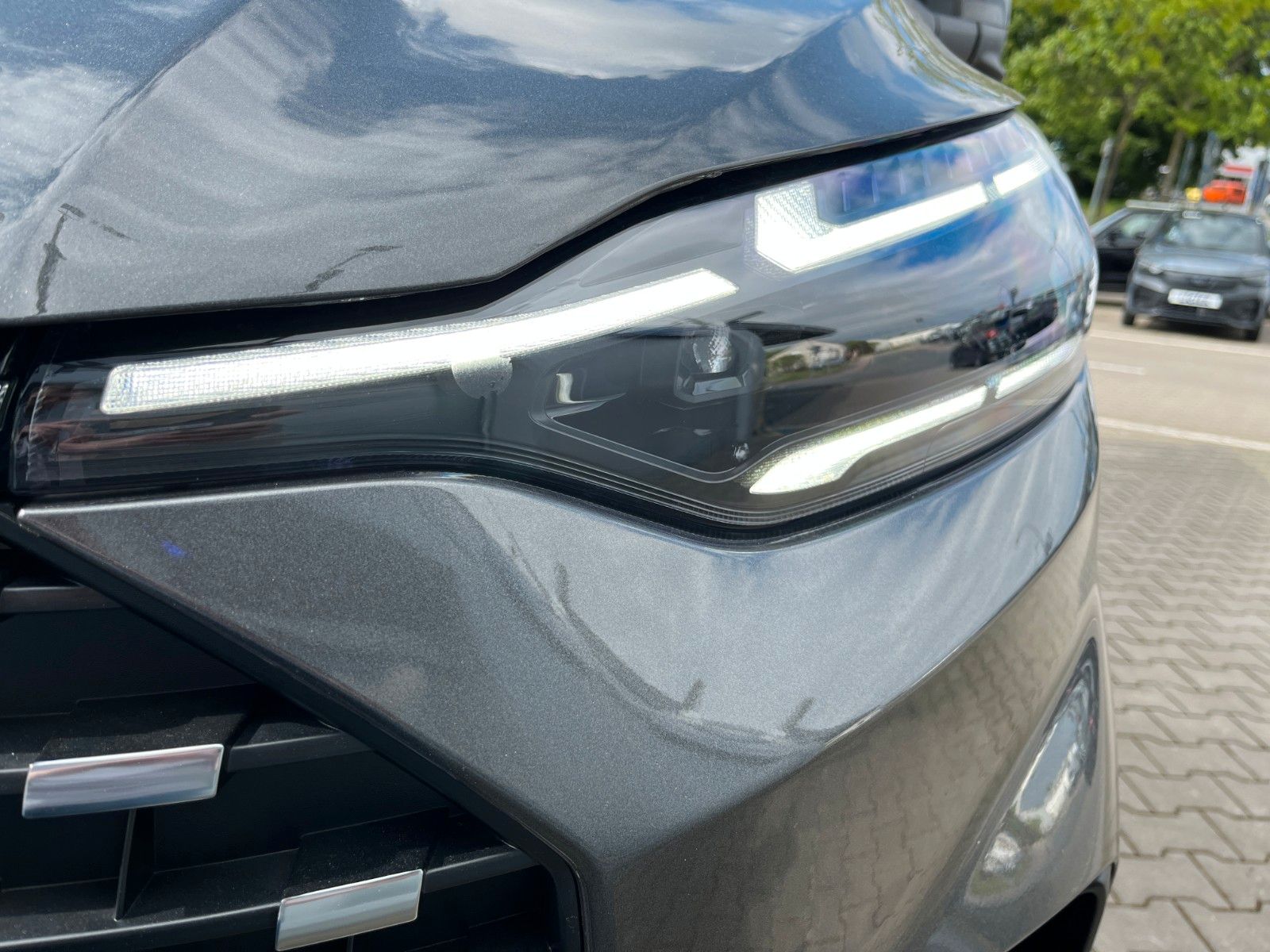 Fahrzeugabbildung Ford Nugget Titanium AD V710 0,99 % Finanzierung