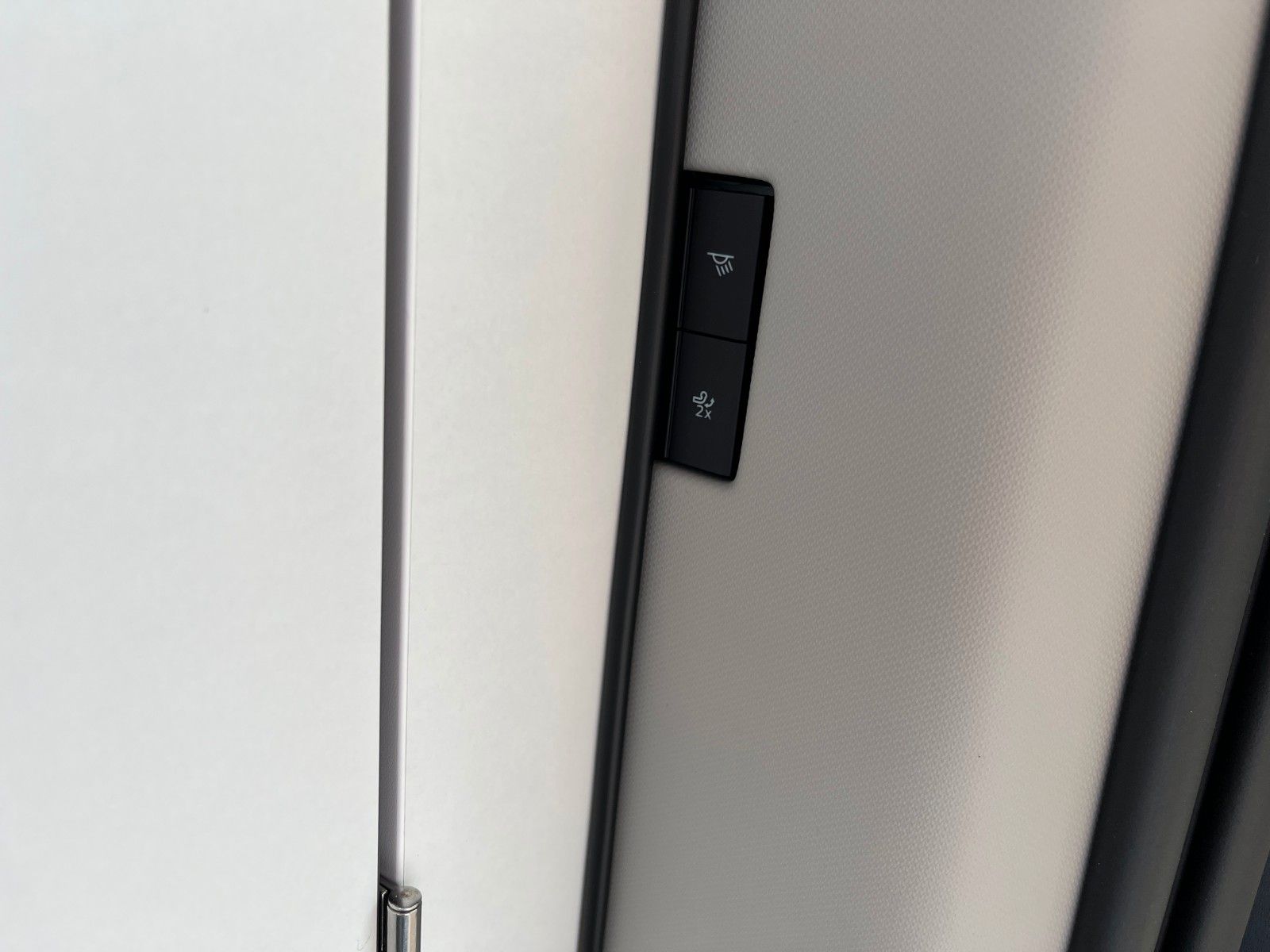 Fahrzeugabbildung Ford Nugget Titanium AD V710 0,99 % Finanzierung