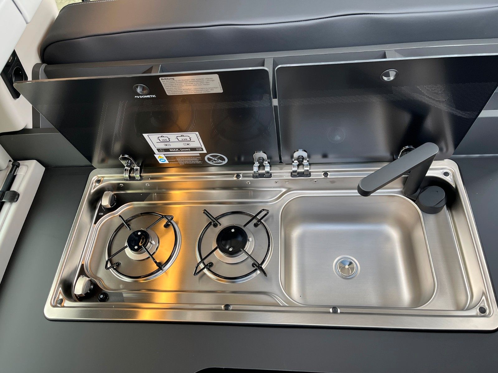 Fahrzeugabbildung Ford Nugget Active AD V710 0,99 % Finanzierung
