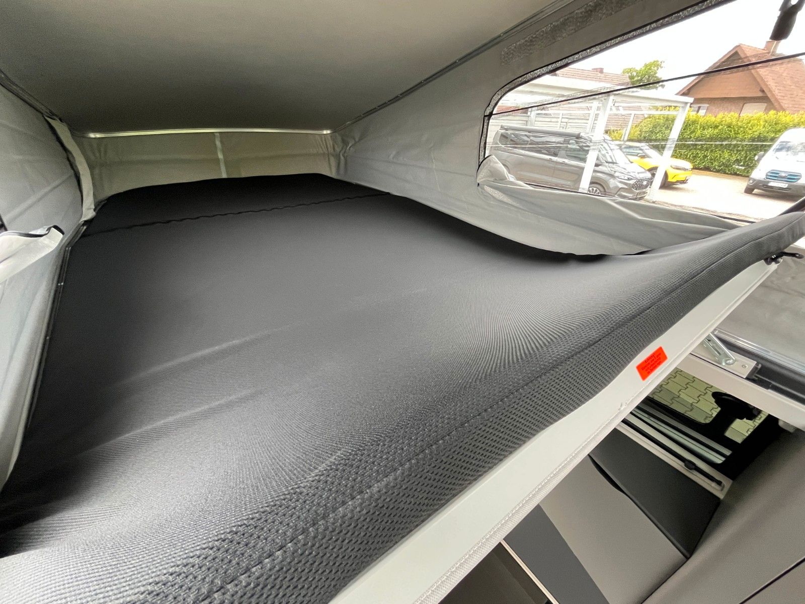 Fahrzeugabbildung Ford Nugget Active AD V710 0,99 % Finanzierung