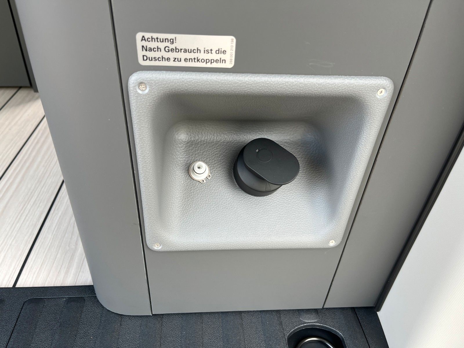Fahrzeugabbildung Ford Nugget Active AD V710 0,99 % Finanzierung