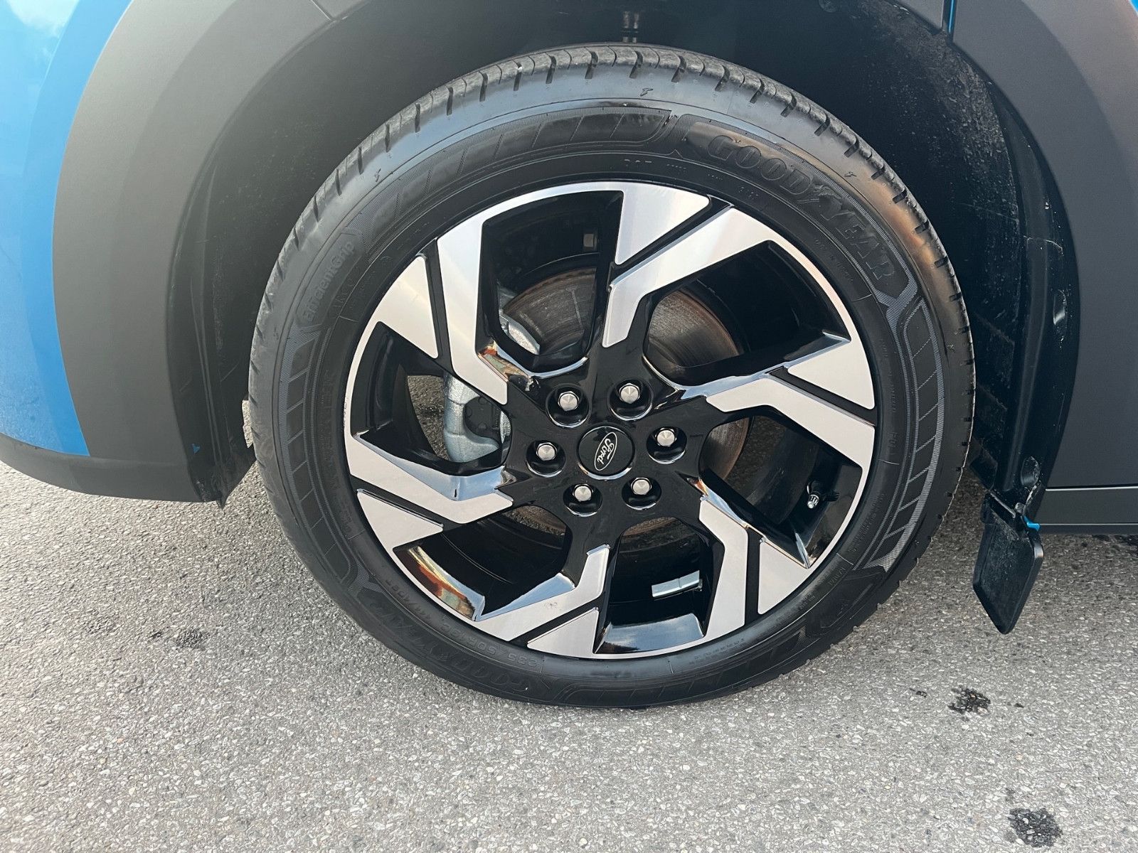Fahrzeugabbildung Ford Nugget Active AD AWD  0,99 % Finanzierung!!!
