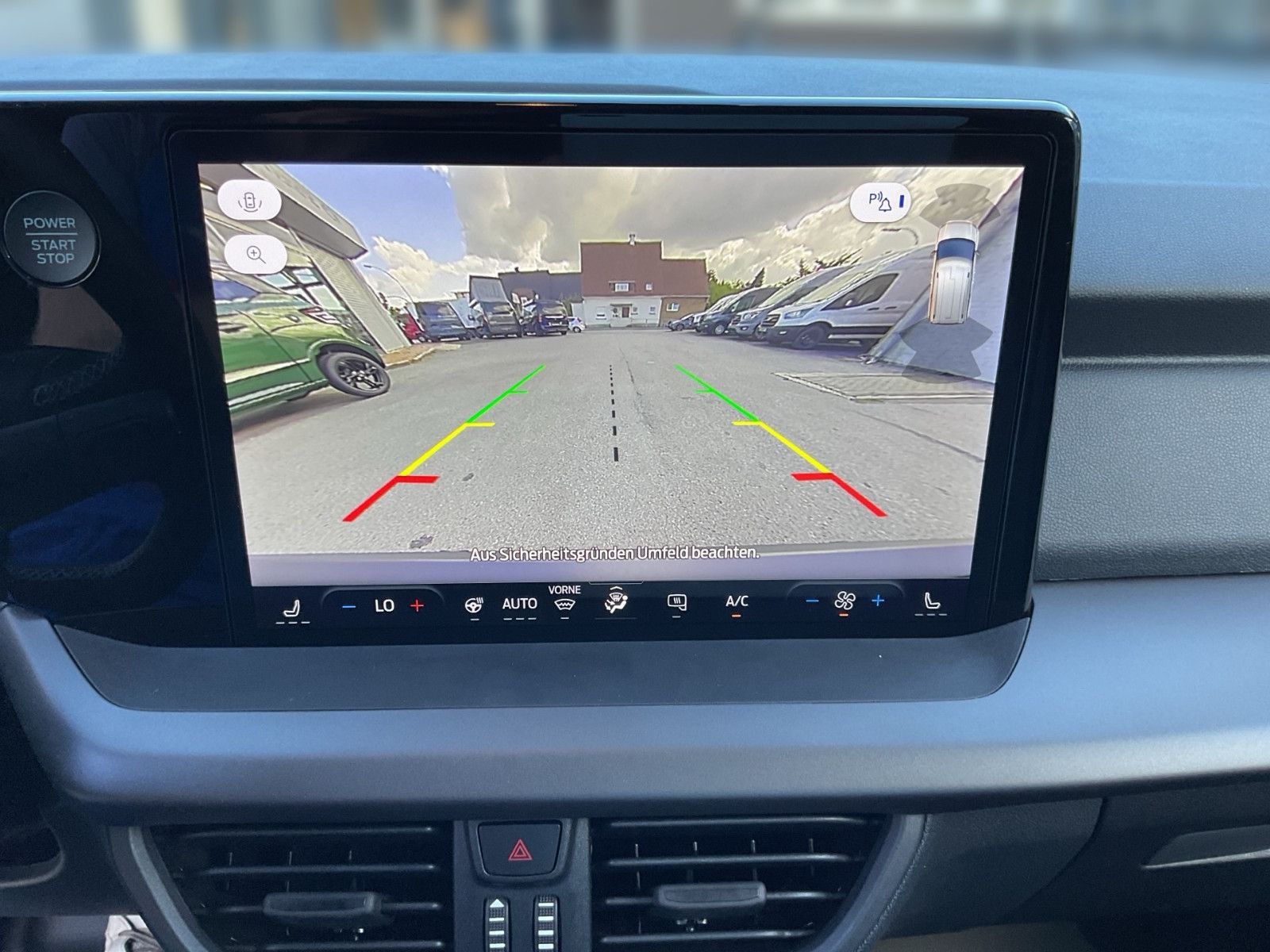Fahrzeugabbildung Ford Transit Courier BEV Trend