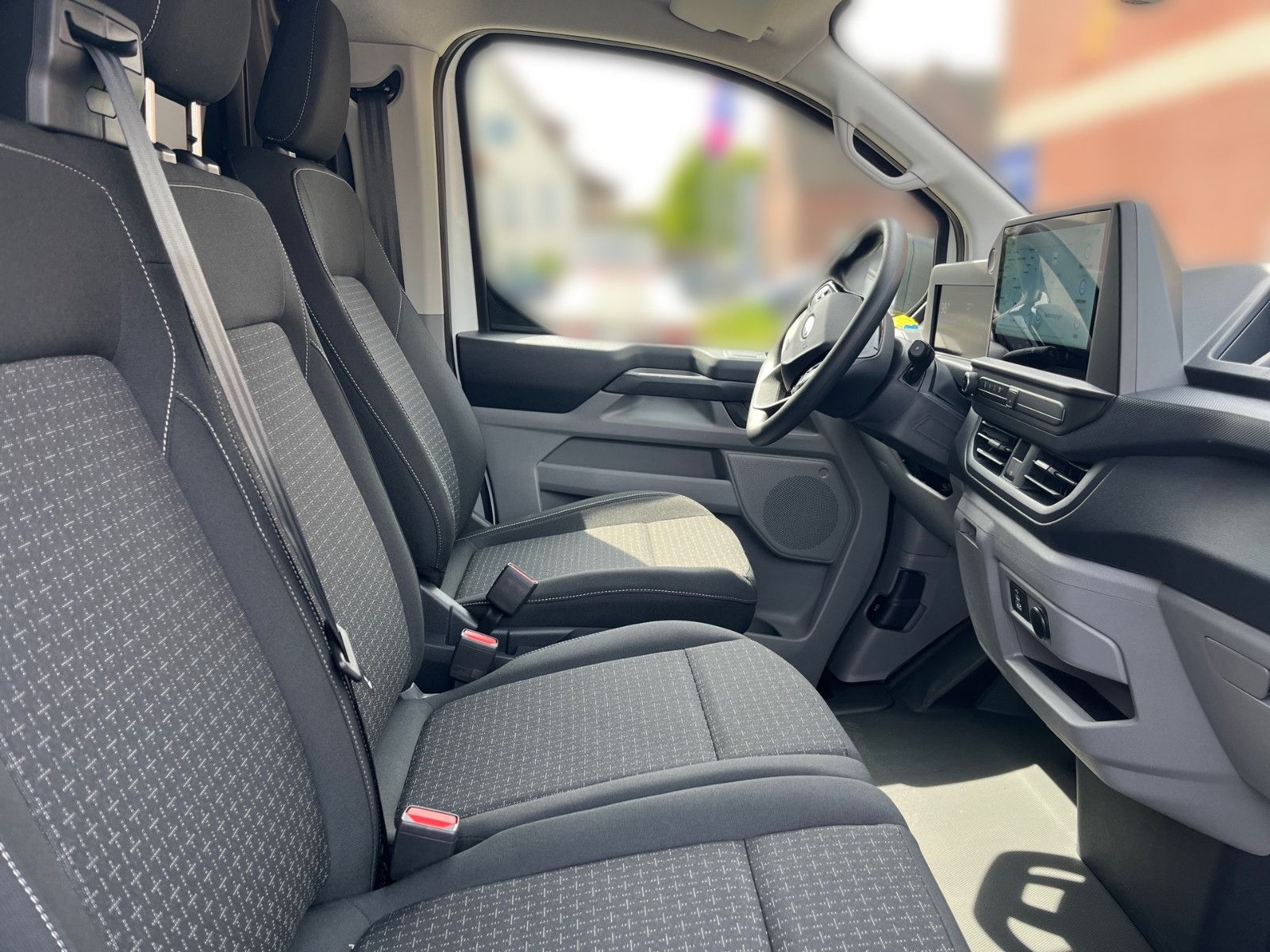 Fahrzeugabbildung Ford Transit Custom 320L1 Trend
