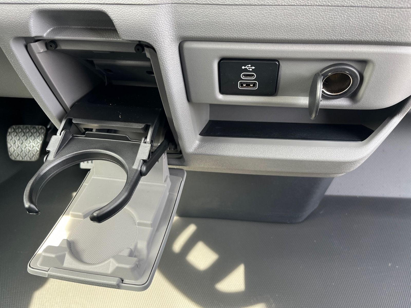 Fahrzeugabbildung Ford Transit Custom 320L1 Trend