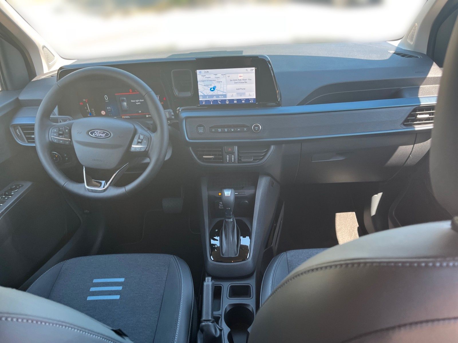 Fahrzeugabbildung Ford Tourneo Courier Active