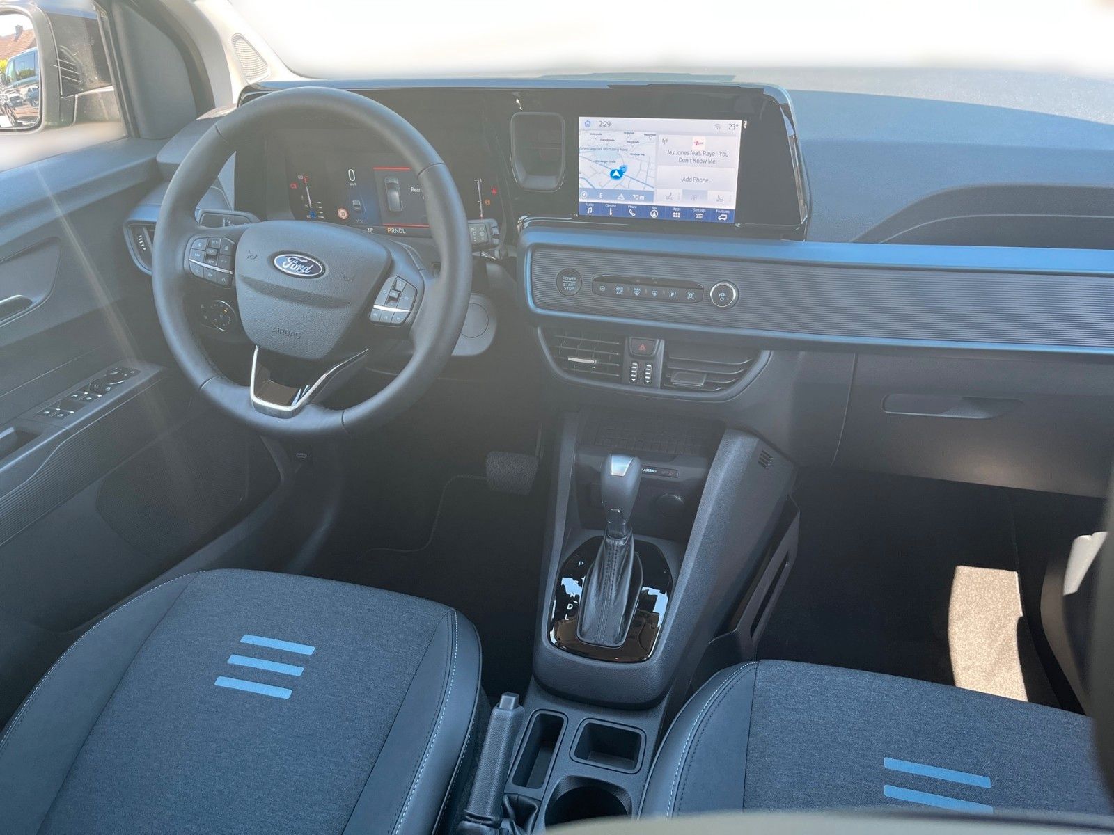 Fahrzeugabbildung Ford Tourneo Courier Active
