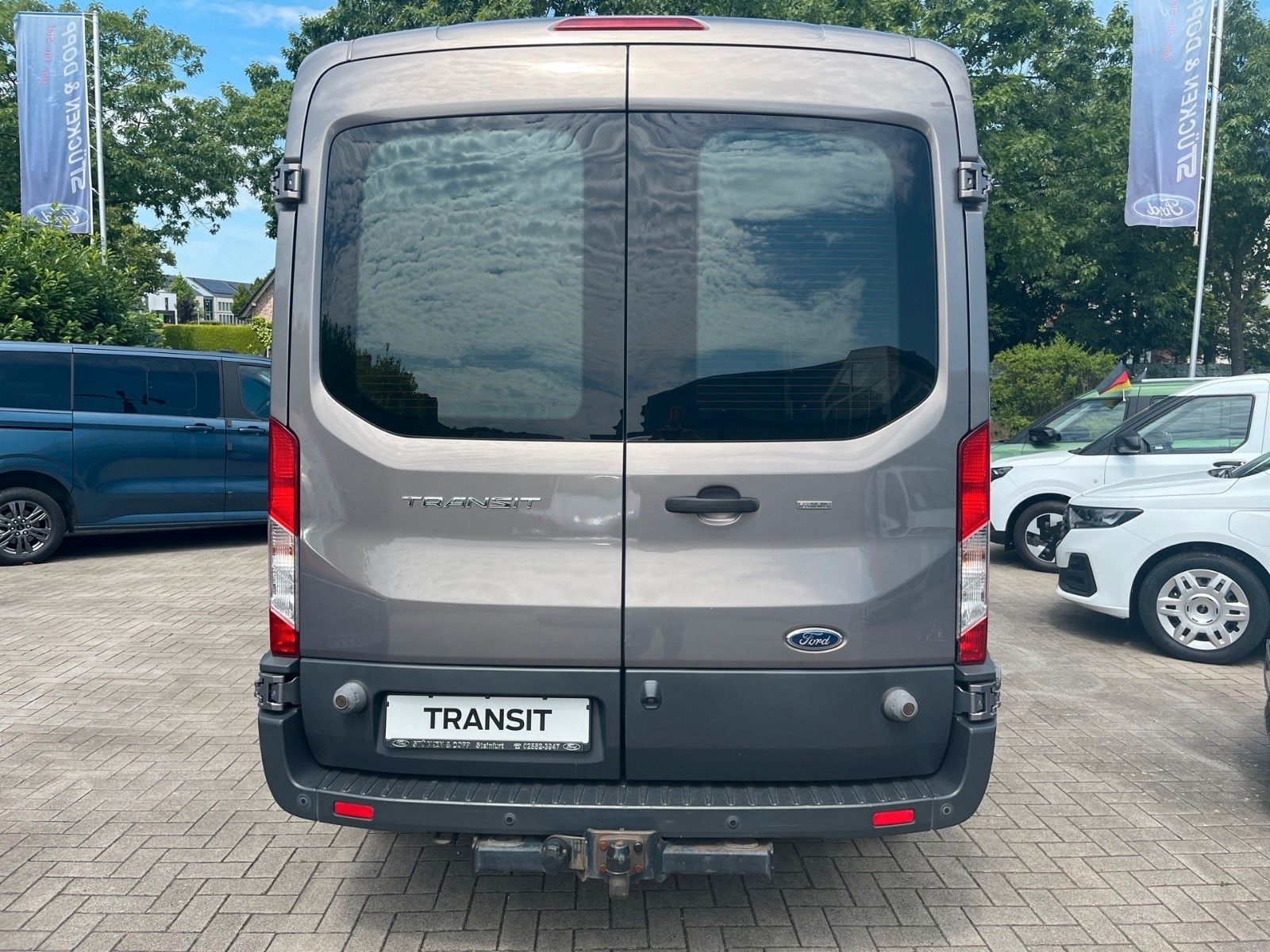 Fahrzeugabbildung Ford Transit Kasten 350 L3 Trend+AHK+Klima+...