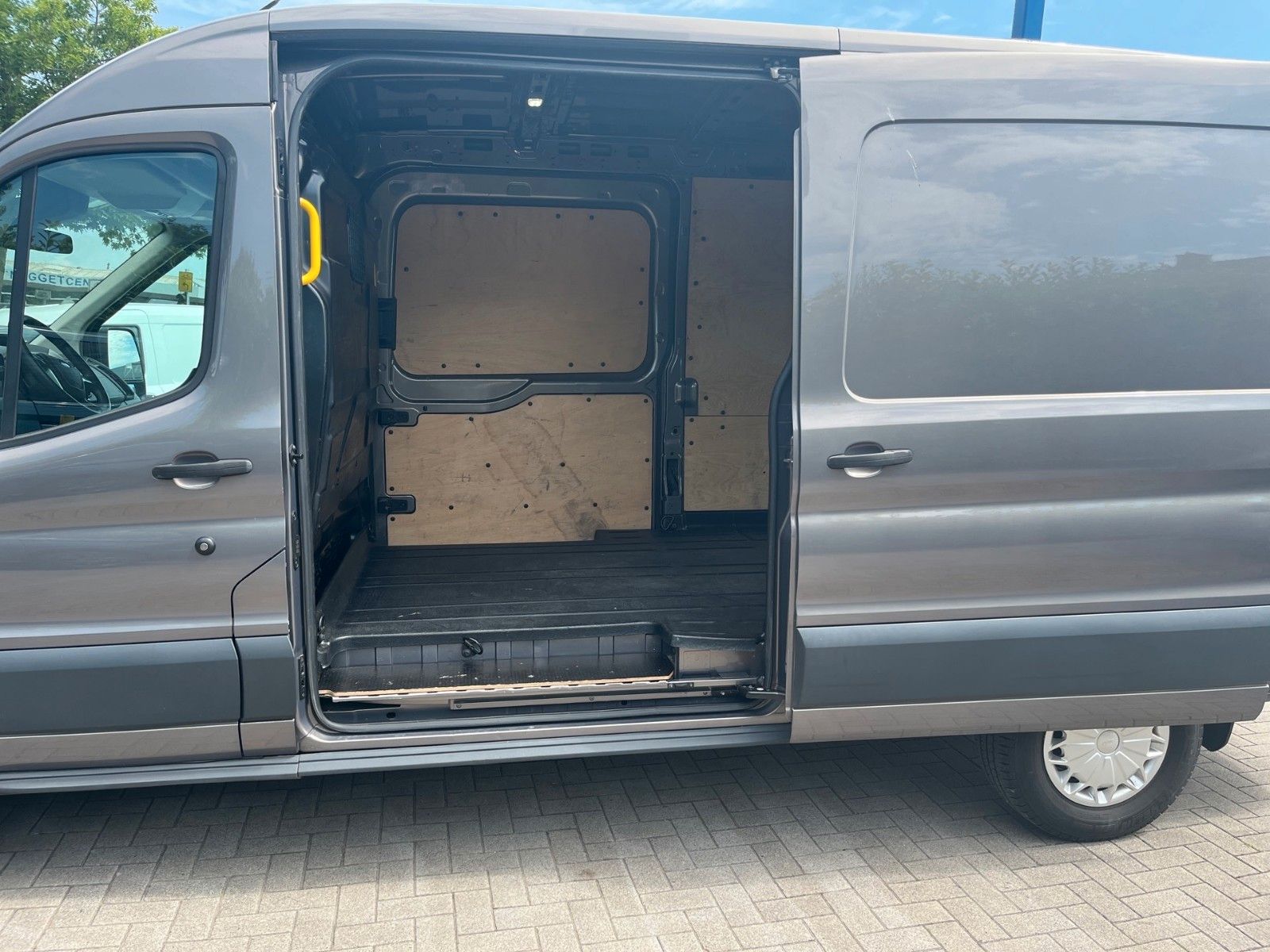 Fahrzeugabbildung Ford Transit Kasten 350 L3 Trend+AHK+Klima+...