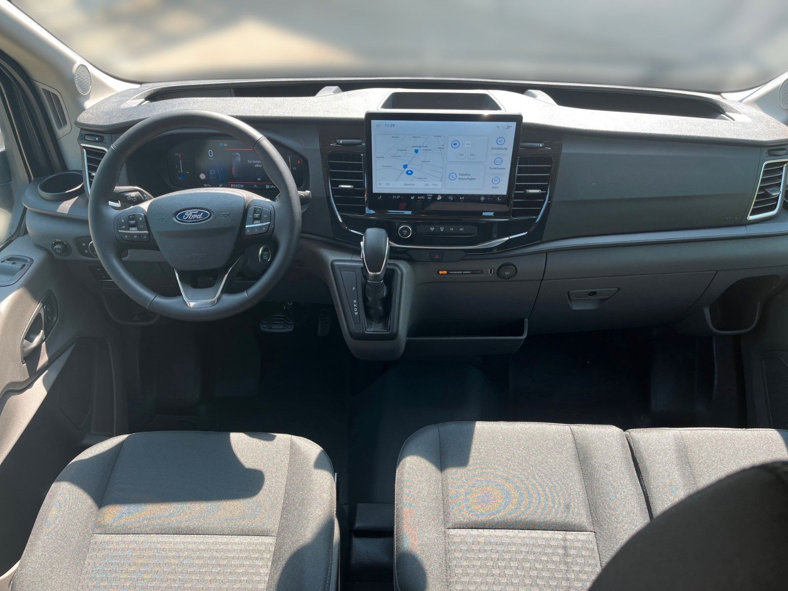 Fahrzeugabbildung Ford Transit Fahrgestell L3 Doppelkabine Trend