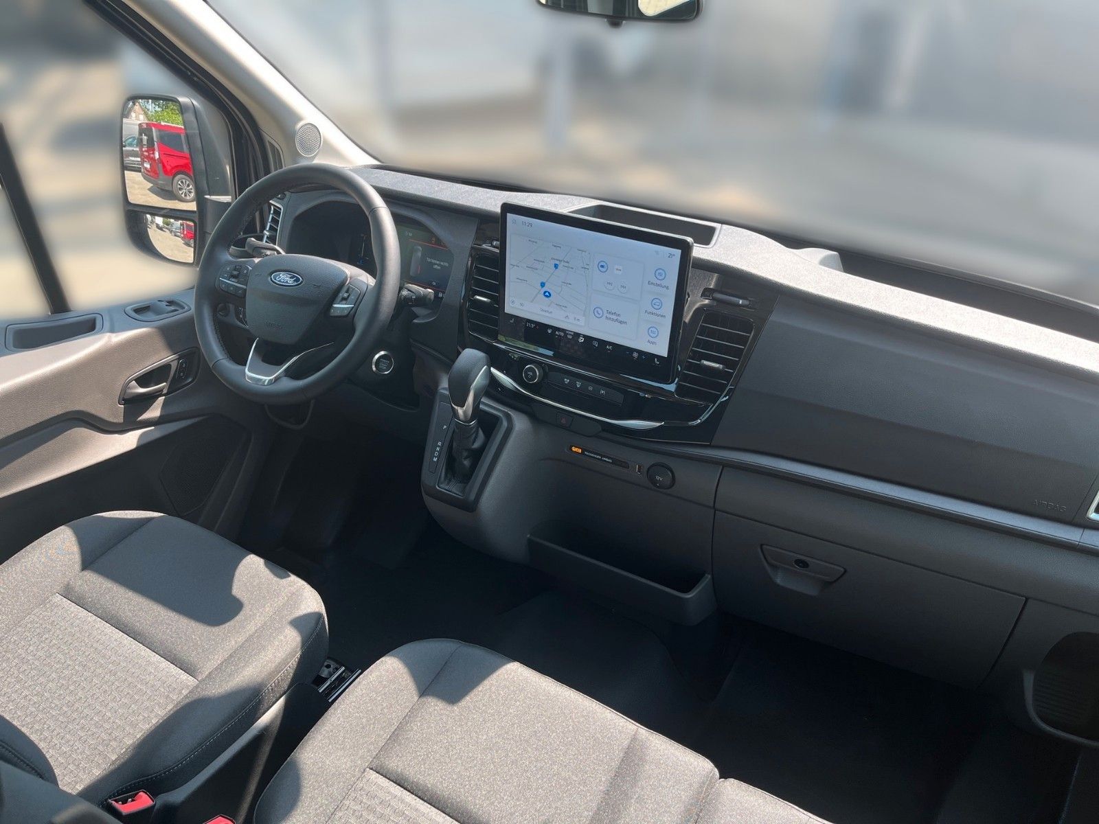 Fahrzeugabbildung Ford Transit Fahrgestell L3 Doppelkabine Trend