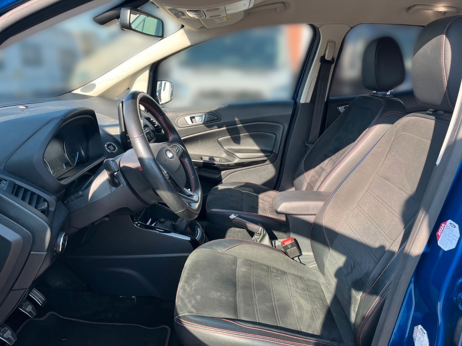Fahrzeugabbildung Ford EcoSport ST-Line