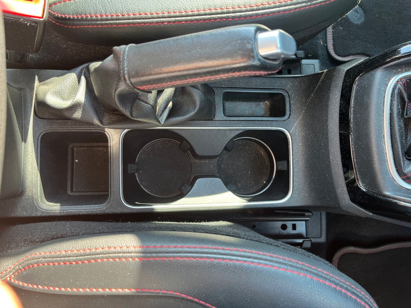 Fahrzeugabbildung Ford EcoSport ST-Line