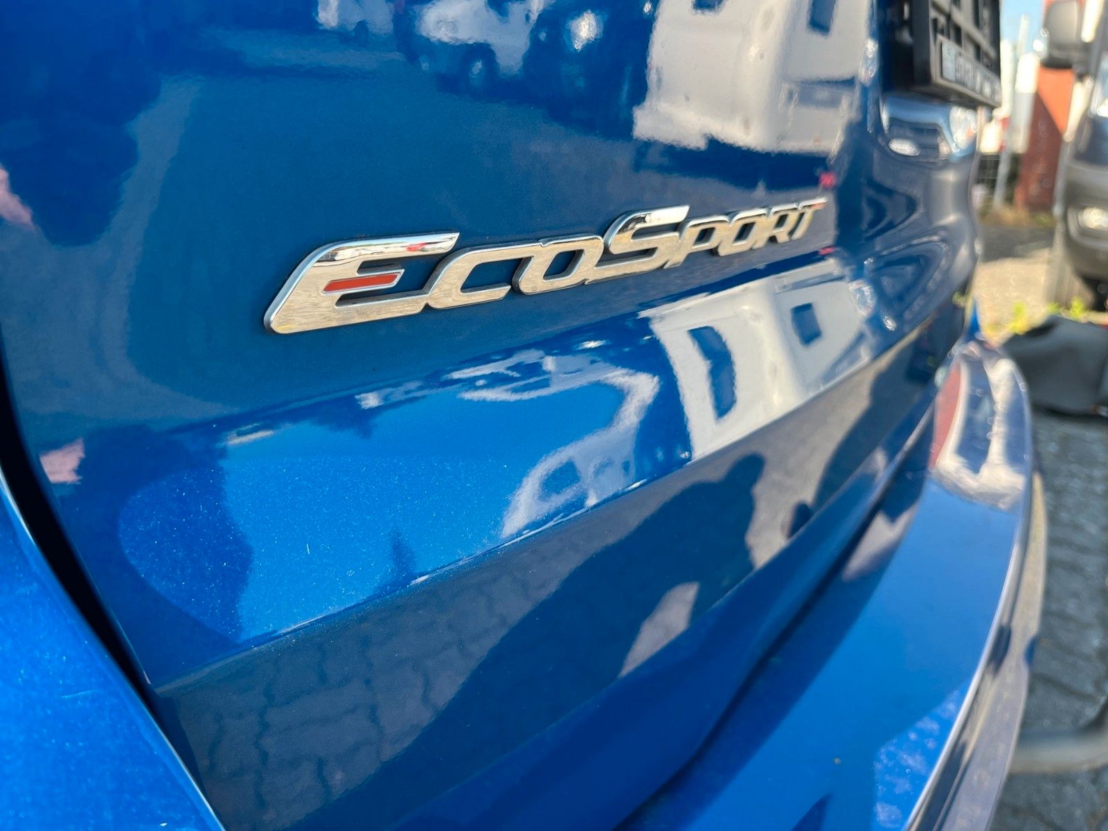 Fahrzeugabbildung Ford EcoSport ST-Line