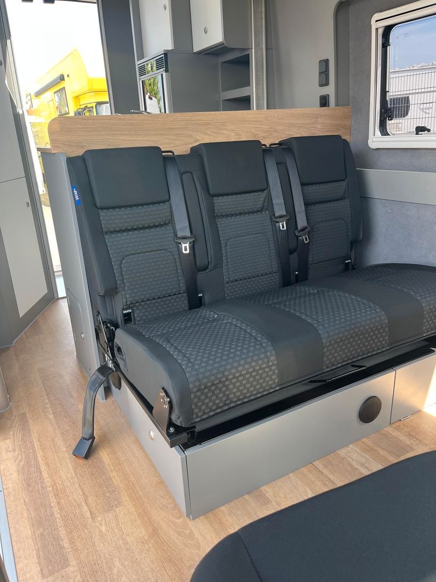 Fahrzeugabbildung Ford MATIST Family XL ähnlich Big Nugget XL