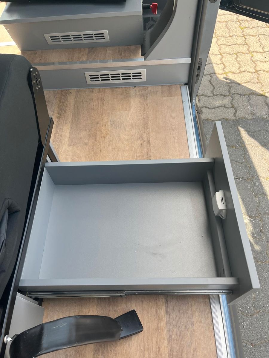 Fahrzeugabbildung Ford MATIST Family XL ähnlich Big Nugget XL