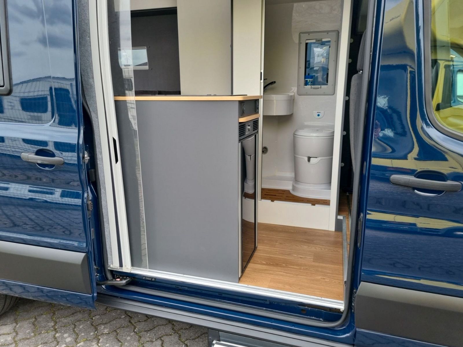 Fahrzeugabbildung Pössl MATIST XL mit 2 m Längsbetten! Toller Grundriss!