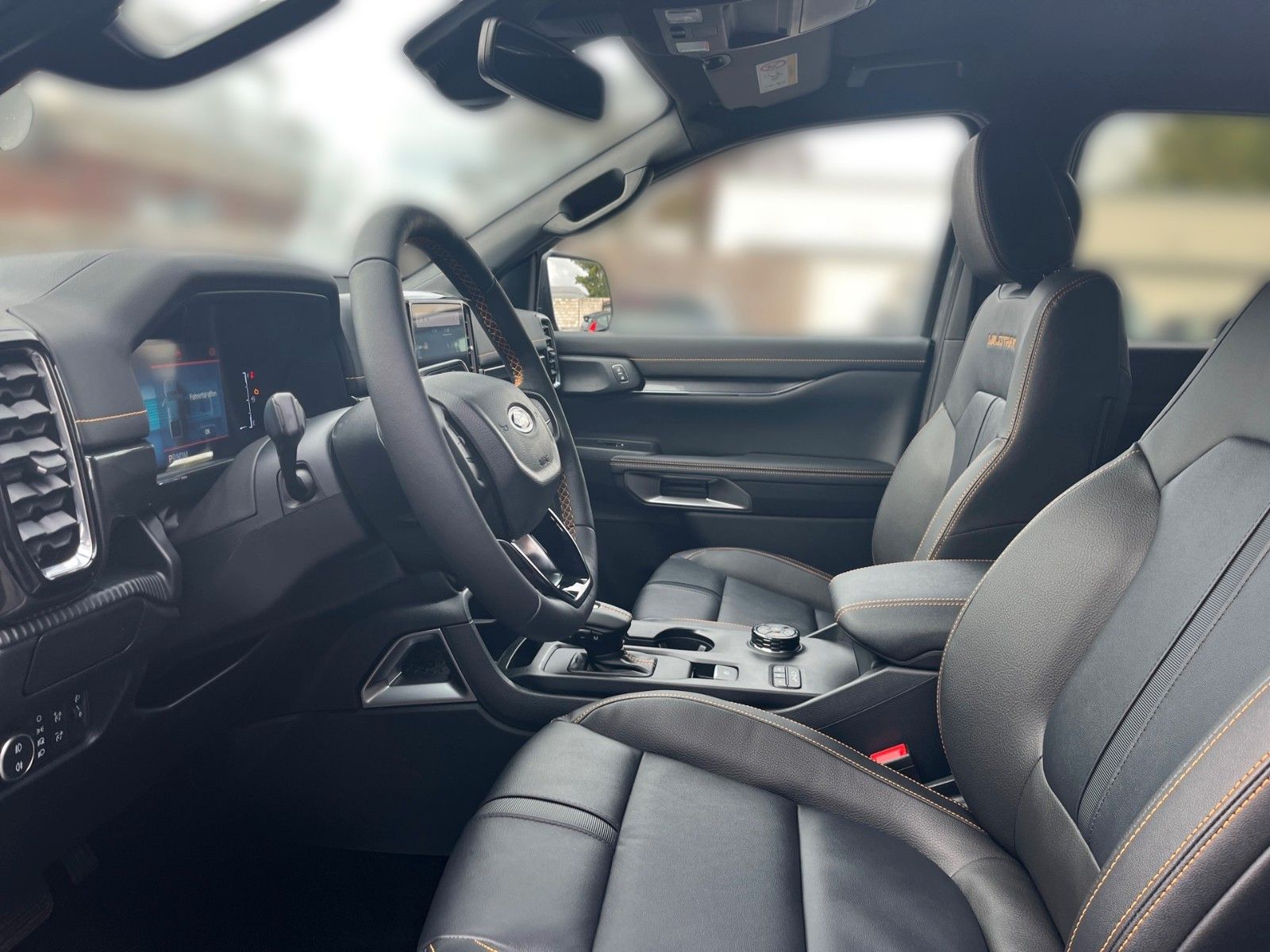 Fahrzeugabbildung Ford Ford Ranger 2.3 PHEV Wildtrak +AHK+ACC+