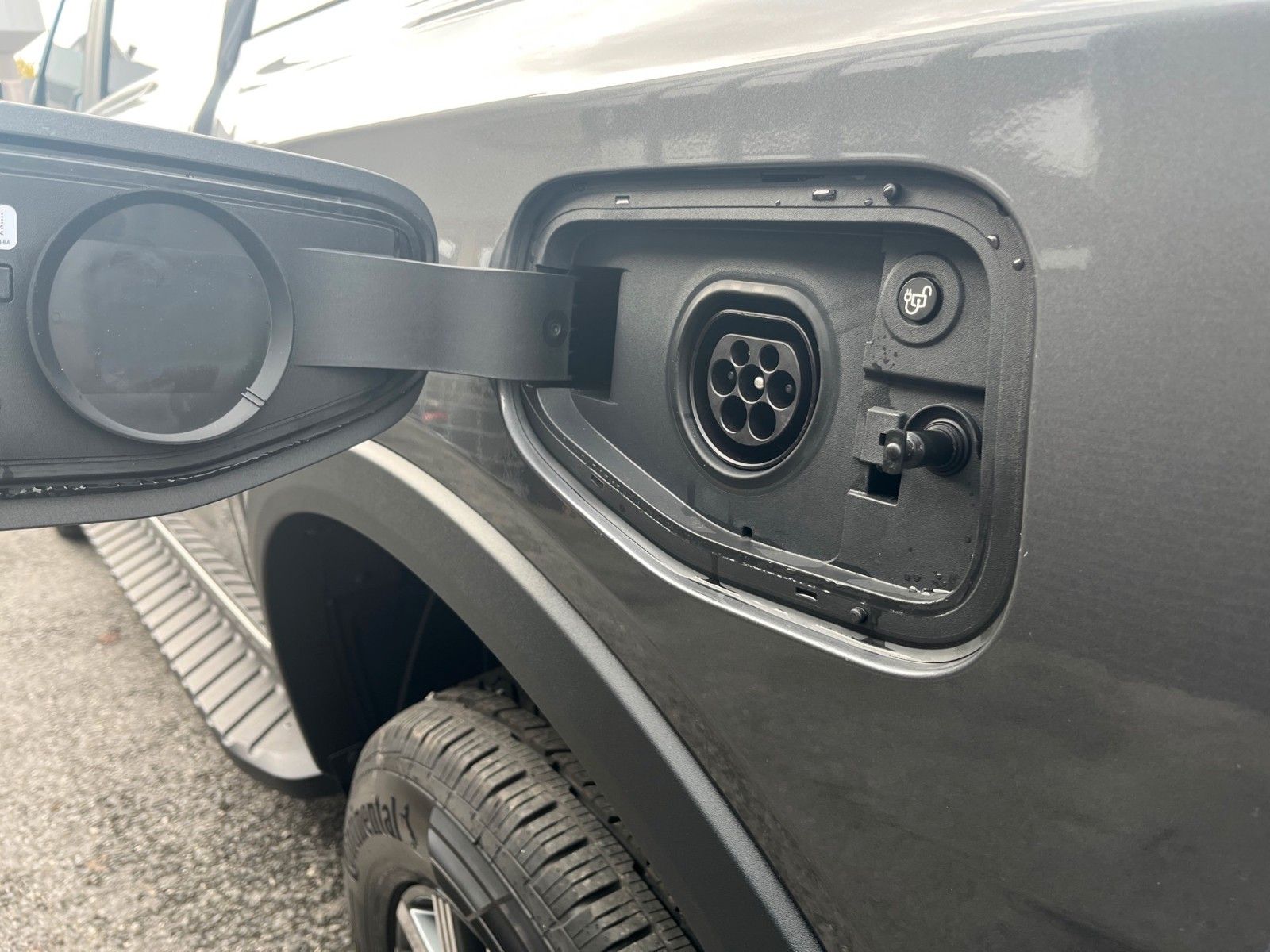 Fahrzeugabbildung Ford Ford Ranger 2.3 PHEV Wildtrak +AHK+ACC+