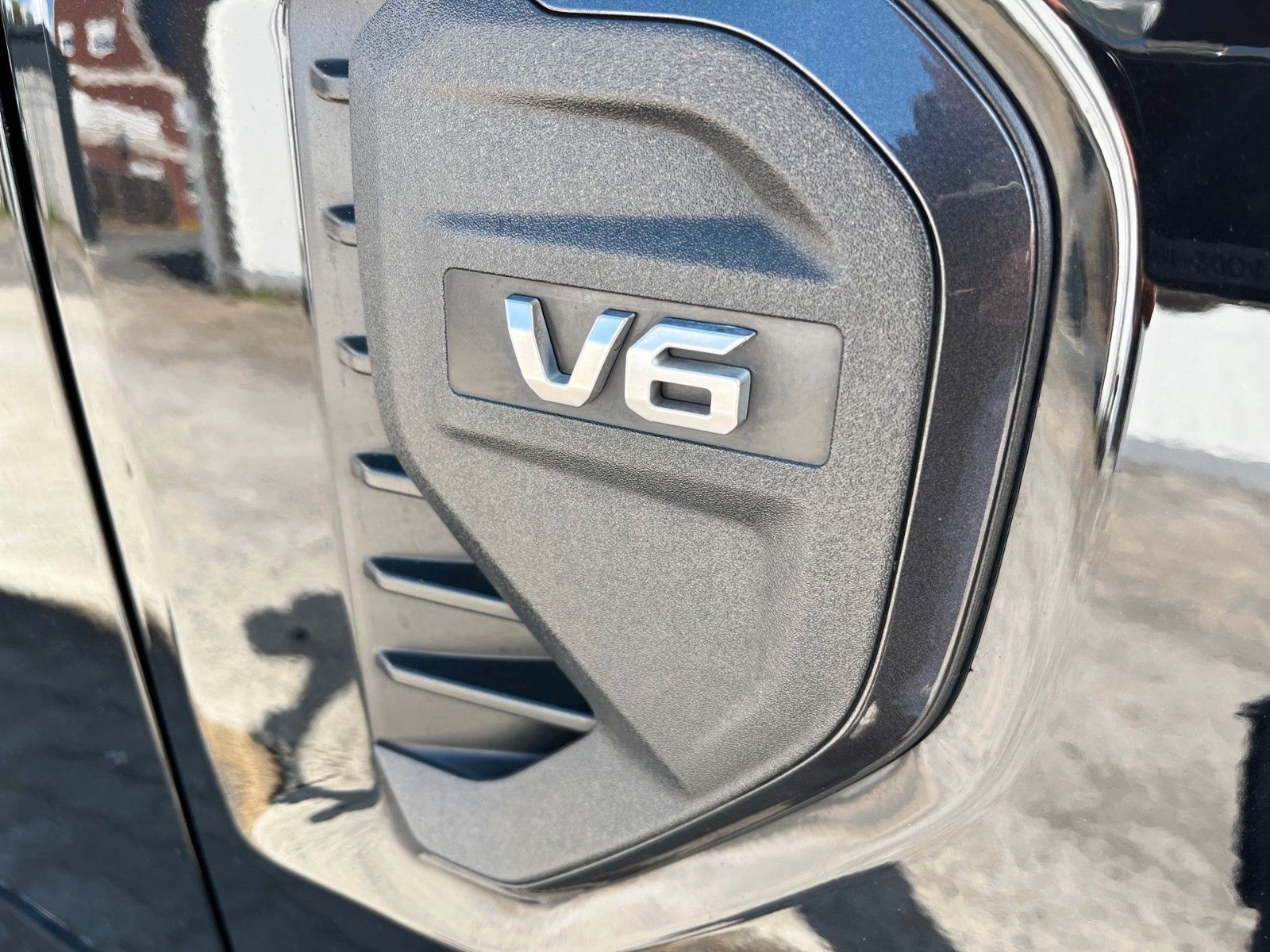 Fahrzeugabbildung Ford Ranger Platinum e-4WD Doppelkabine