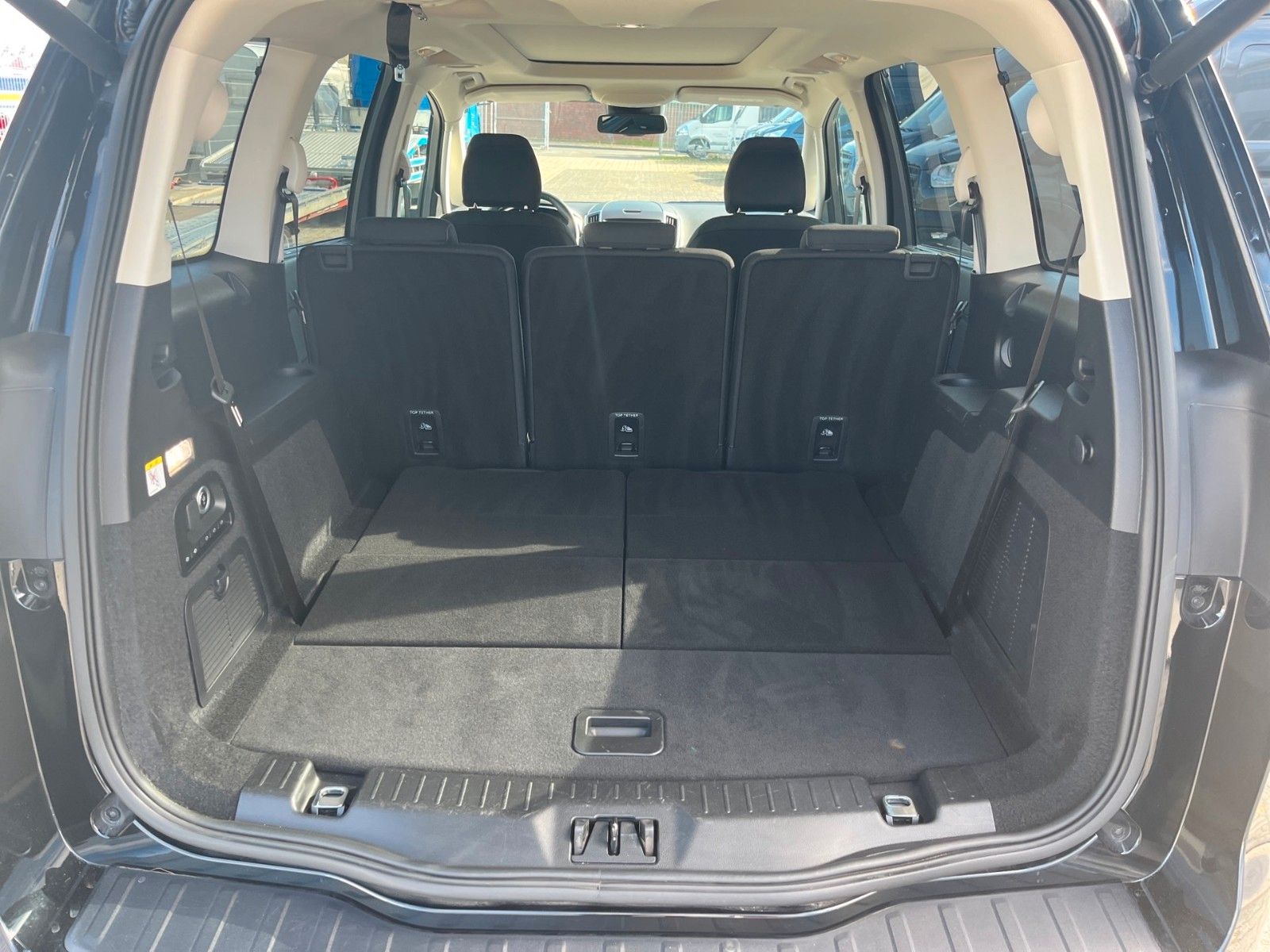 Fahrzeugabbildung Ford Galaxy Titanium