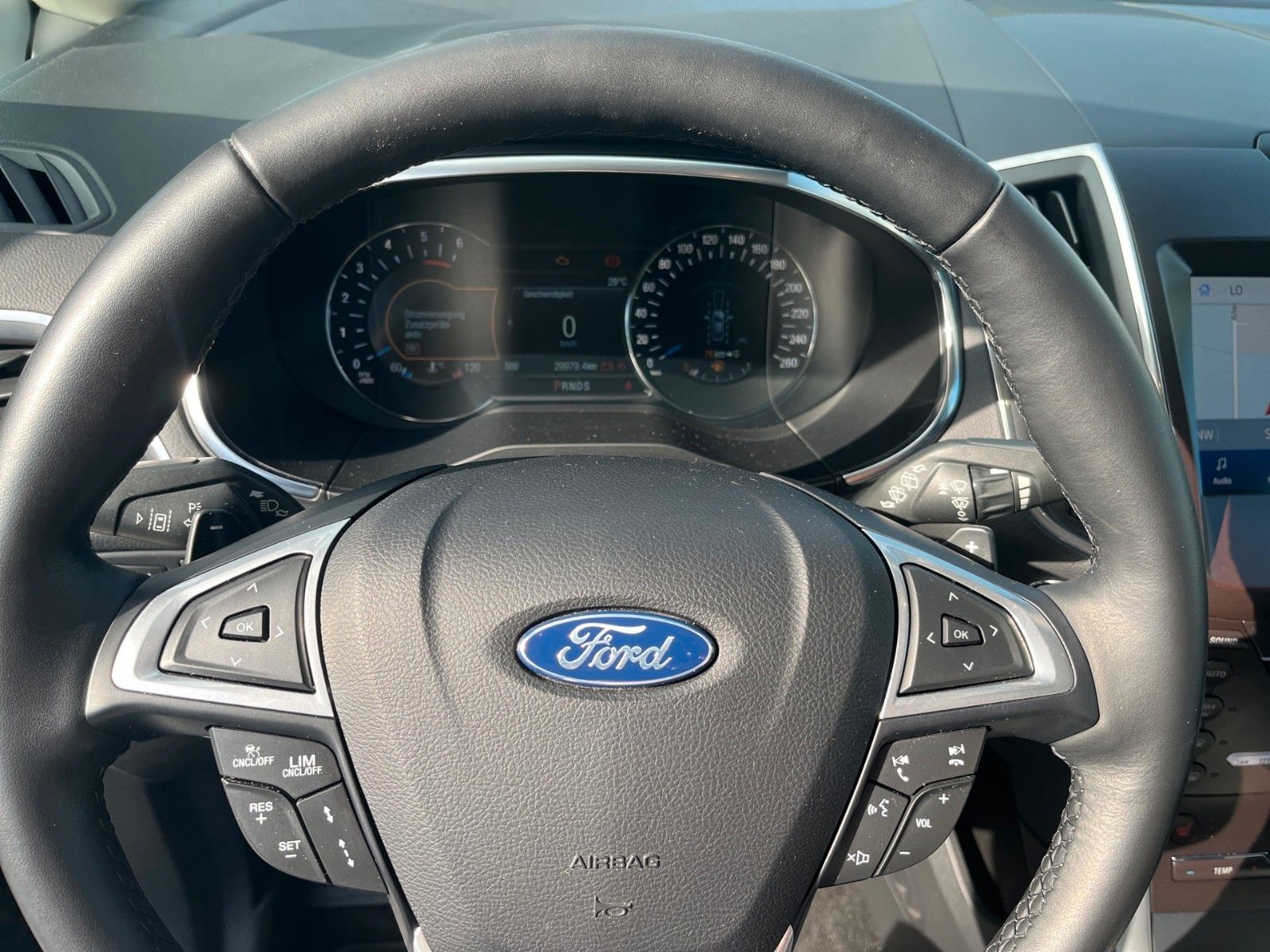 Fahrzeugabbildung Ford Galaxy Titanium