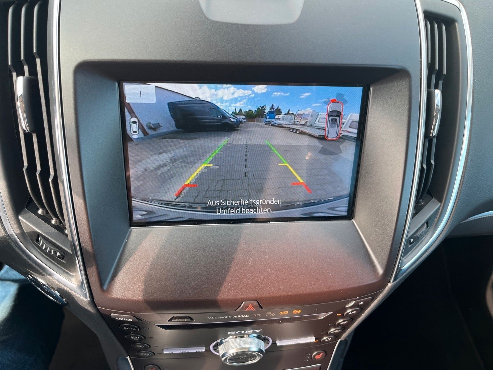 Fahrzeugabbildung Ford Galaxy Titanium