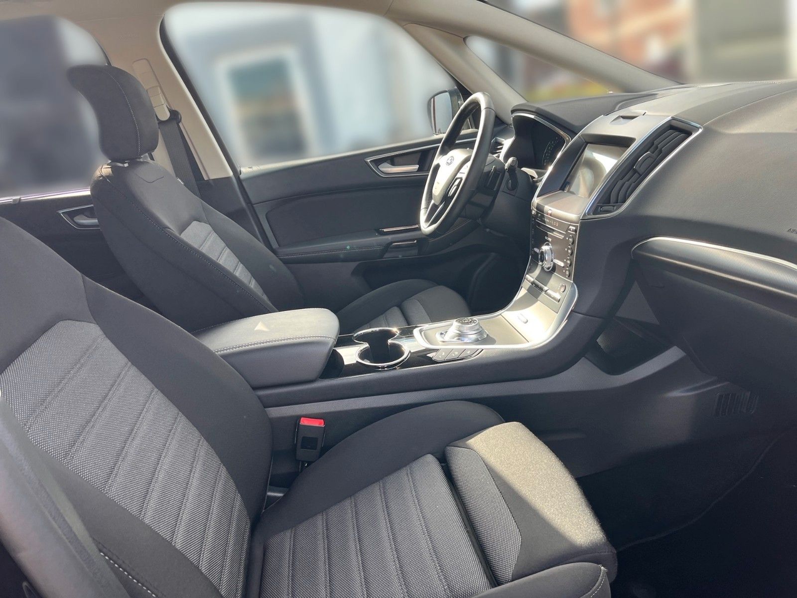 Fahrzeugabbildung Ford Galaxy Titanium
