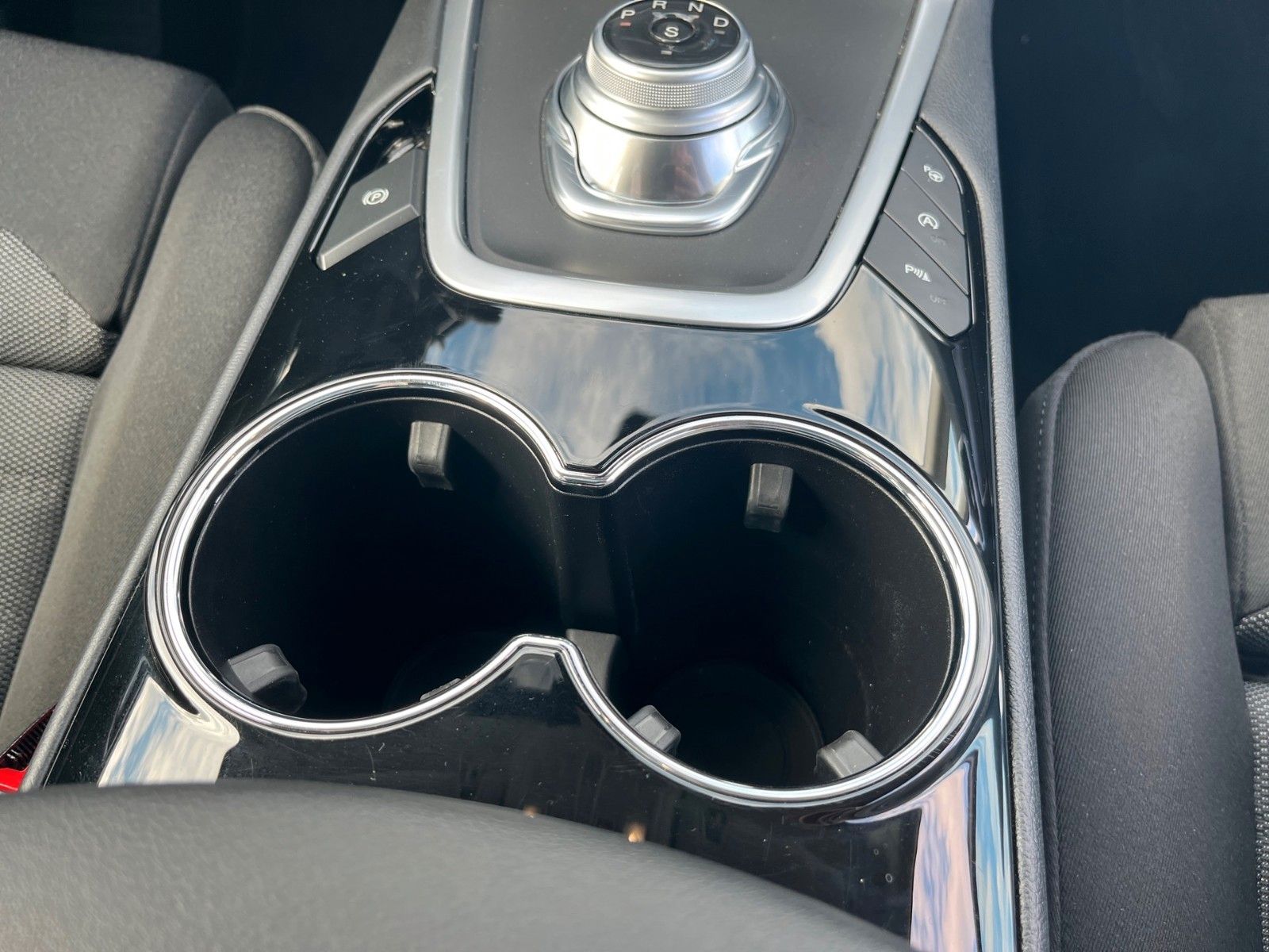 Fahrzeugabbildung Ford Galaxy Titanium