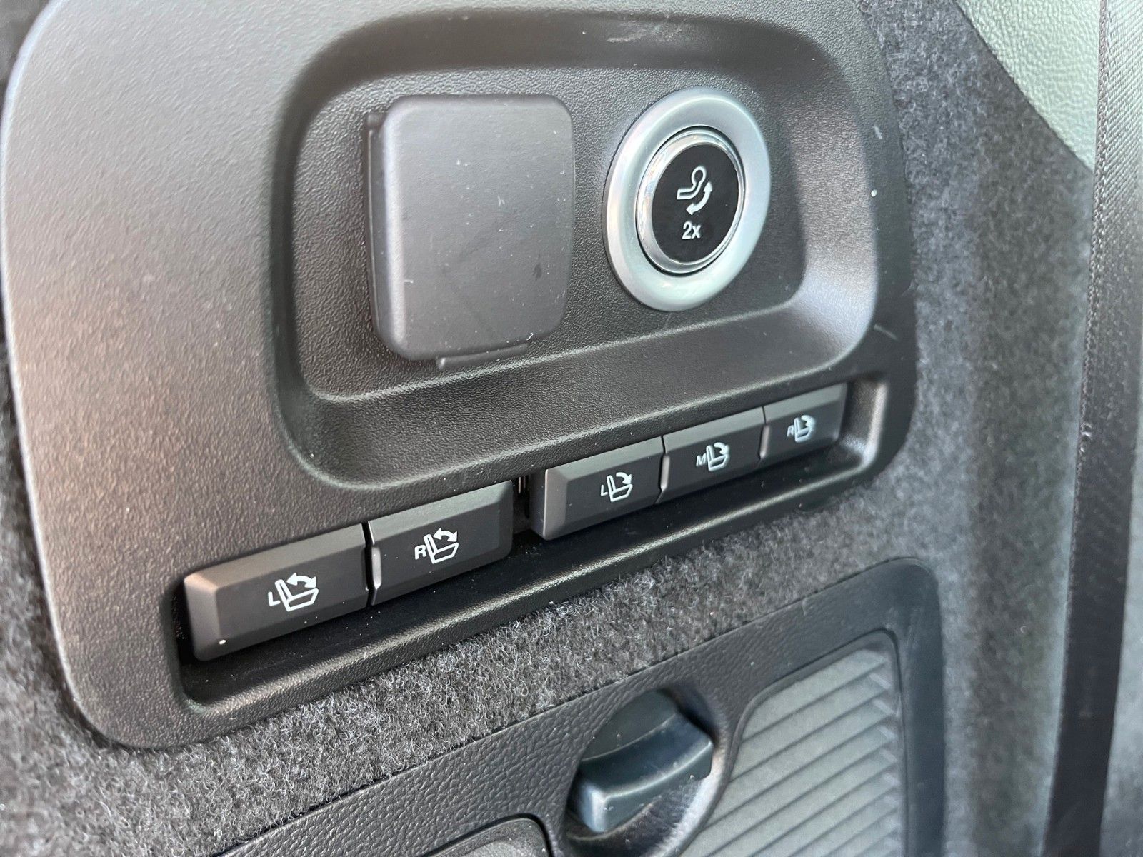 Fahrzeugabbildung Ford Galaxy Titanium
