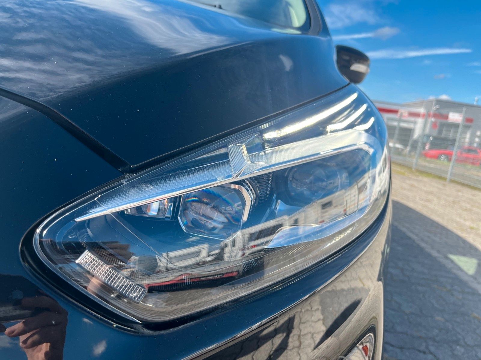 Fahrzeugabbildung Ford Galaxy Titanium