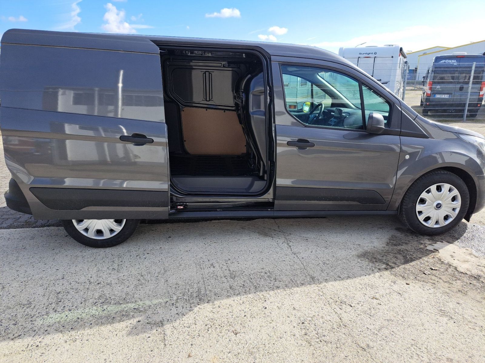 Fahrzeugabbildung Ford Transit Connect L2 Trend Autom.+Navi+Xenon+.