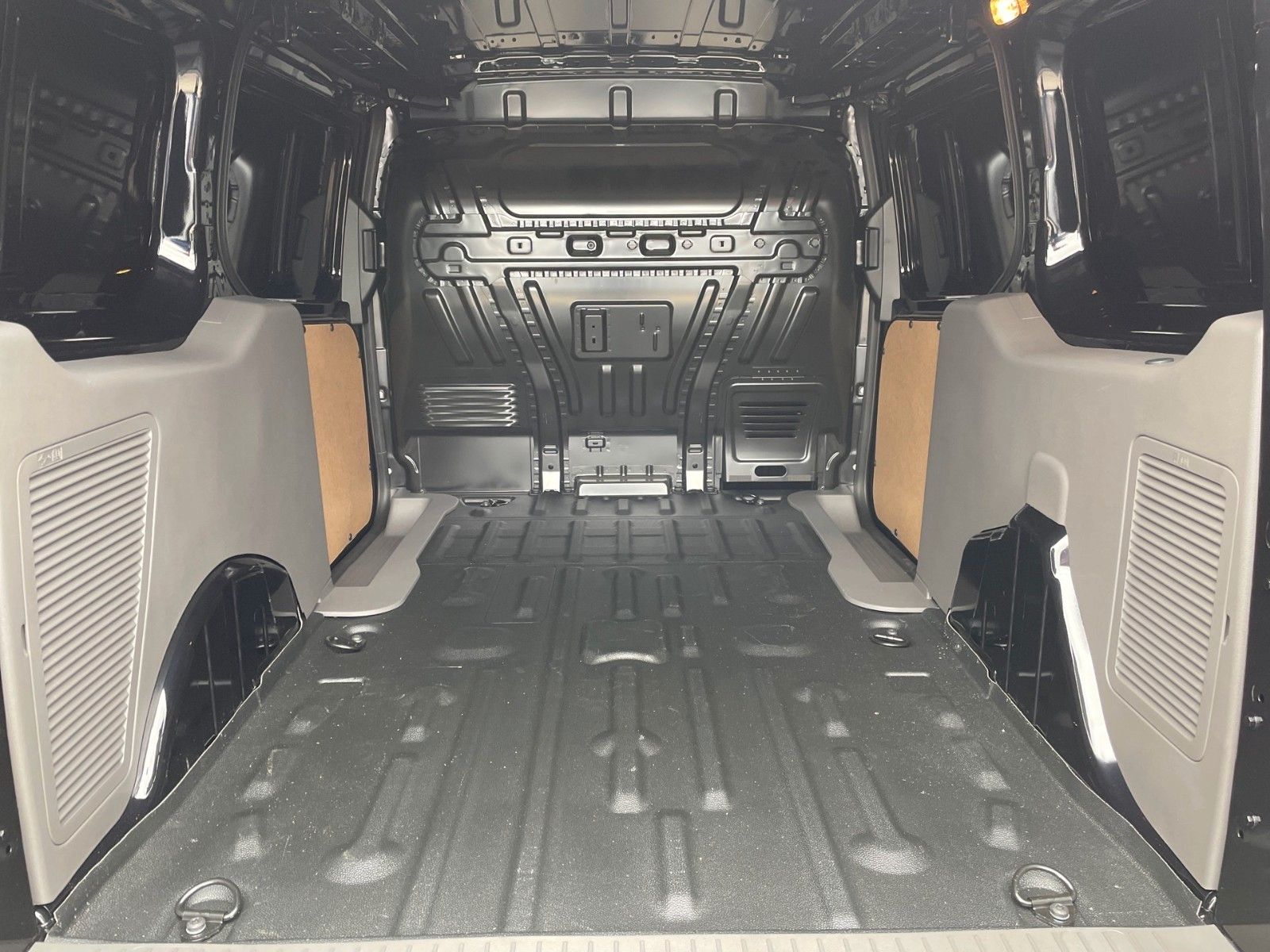 Fahrzeugabbildung Ford Transit Connect L2 Trend Autom.+Navi+Xenon+.