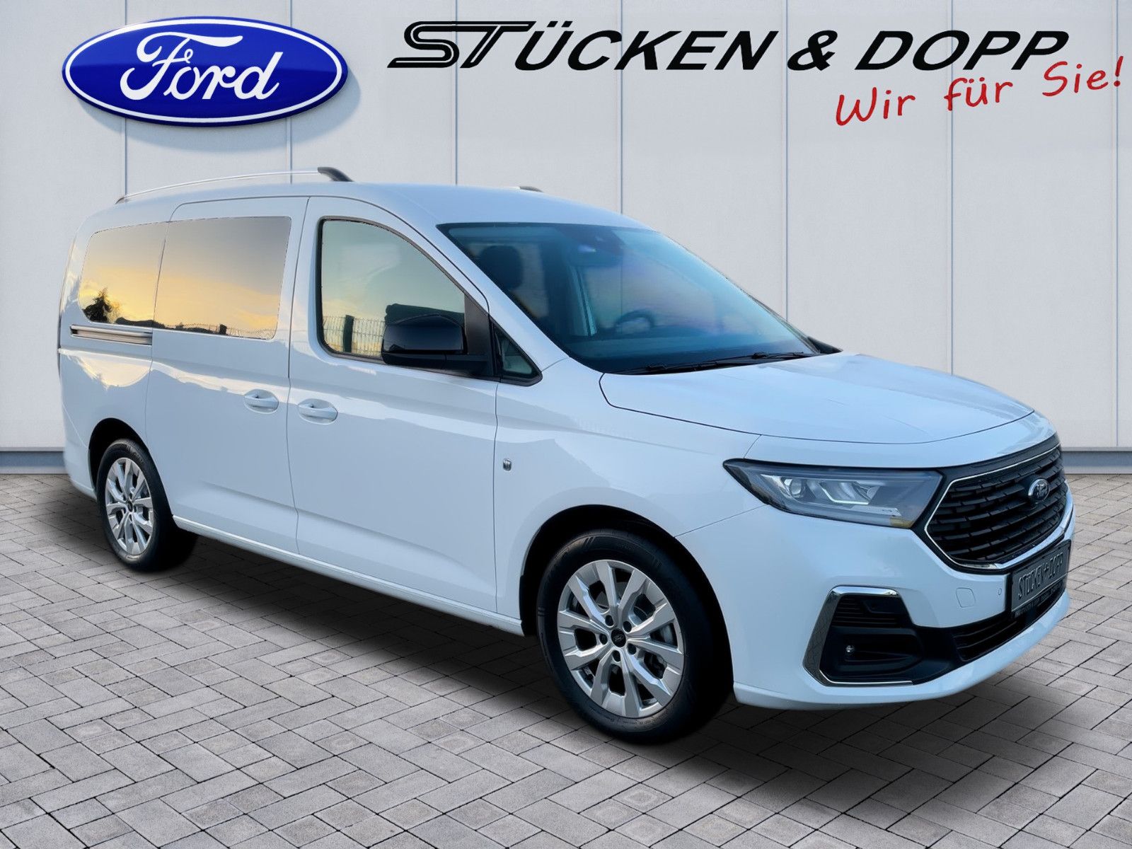 Ford Tourneo Connect  75kW SPORT Rollstuhltransport