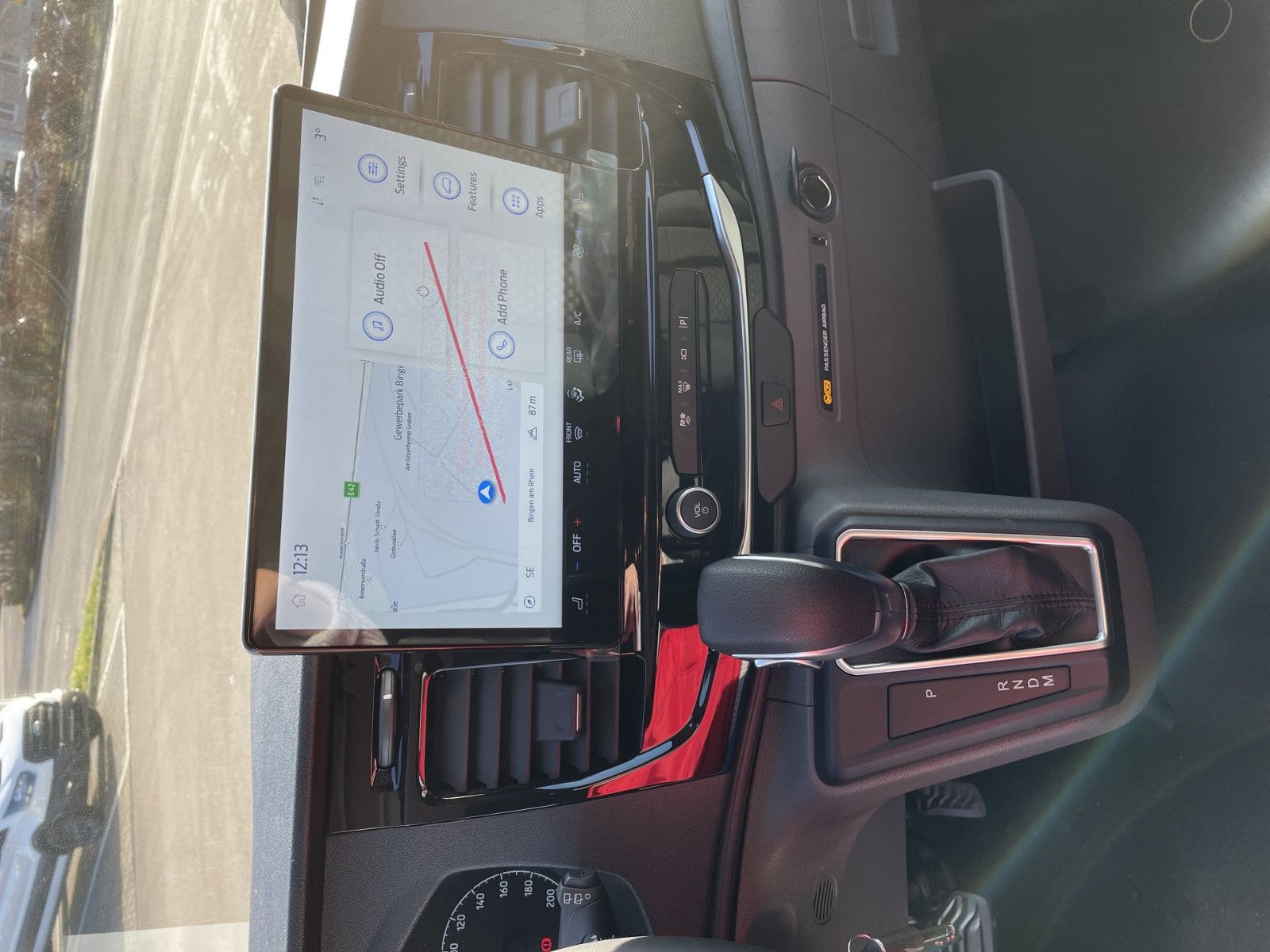 Fahrzeugabbildung Ford Transit BTW. Rollstuhltransport MobilTec