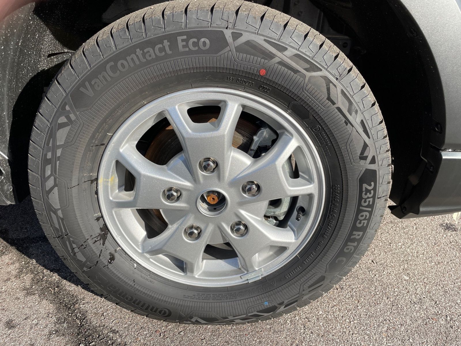 Fahrzeugabbildung Ford Transit BTW. Rollstuhltransport MobilTec