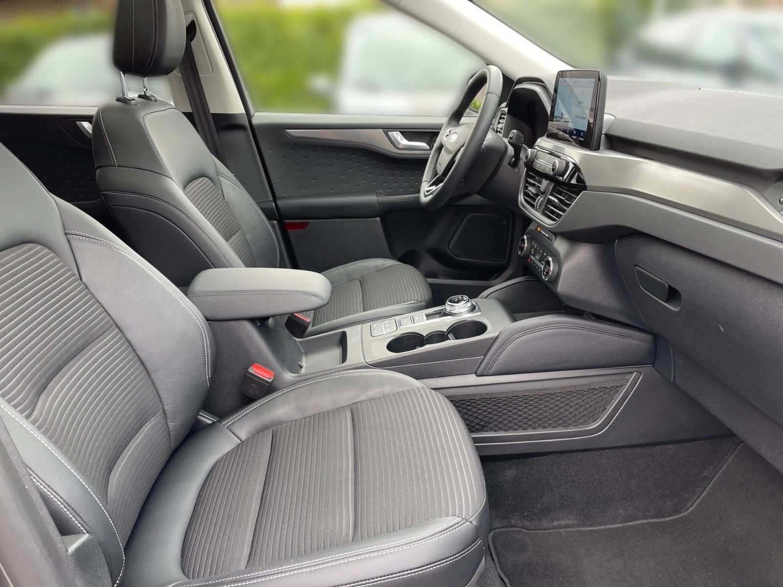 Fahrzeugabbildung Ford Kuga 1.5 EcoBlue Titanium X+B&O+Panorama+LED+...