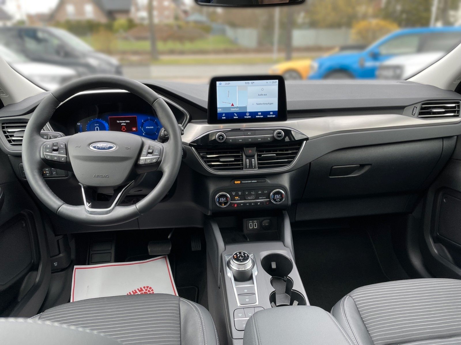 Fahrzeugabbildung Ford Kuga 1.5 EcoBlue Titanium X+B&O+Panorama+LED+...