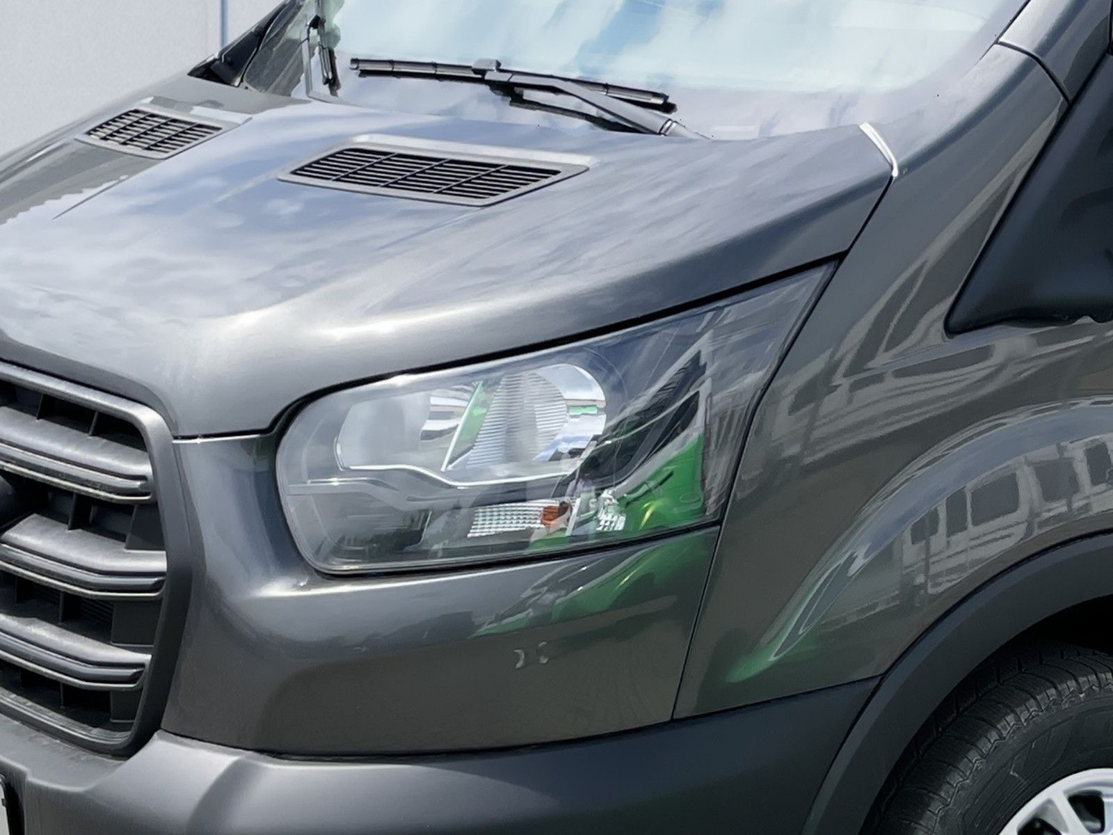 Fahrzeugabbildung Ford Transit L4 H3 Kasten Trend Automatik