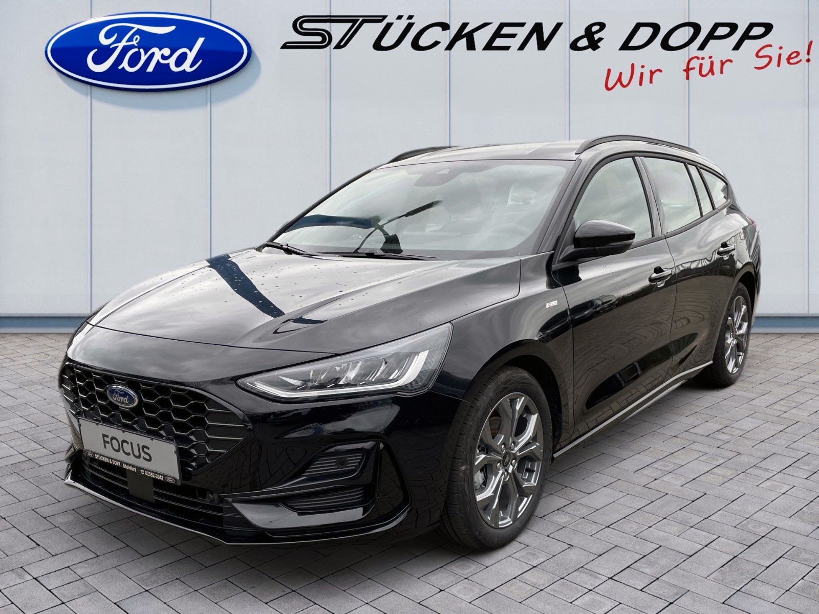 Fahrzeugabbildung Ford Focus Turnier 1.0 EcoBoost Aut. ST-Line Design+.