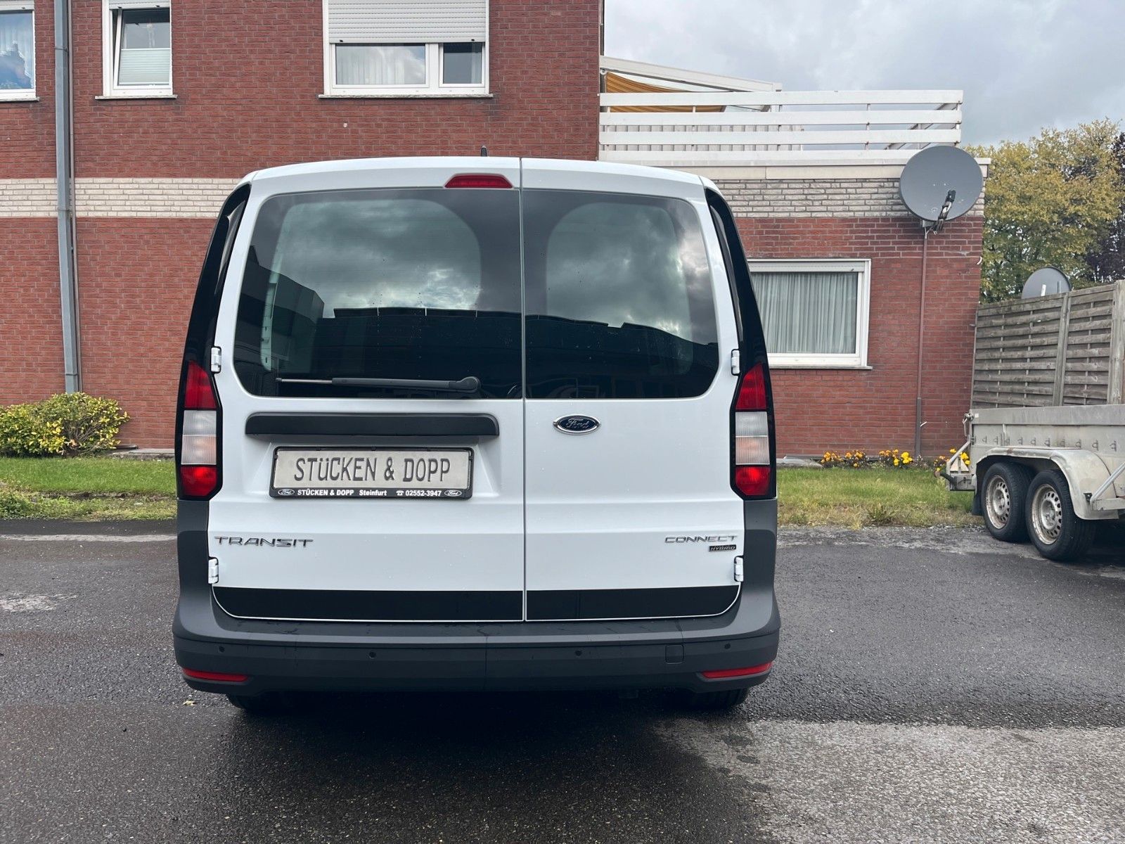 Fahrzeugabbildung Ford Grand Transit Connect 0% Finanzierung
