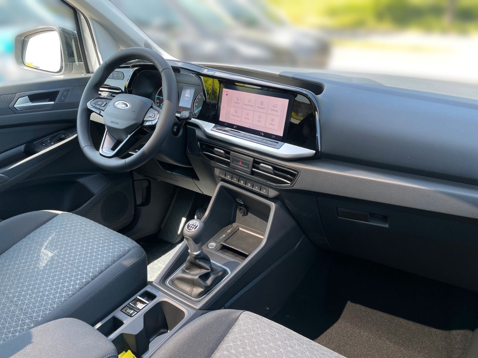 Fahrzeugabbildung Ford Tourneo Connect 2.0 EcoBlue Titanium+LED+ACC+...