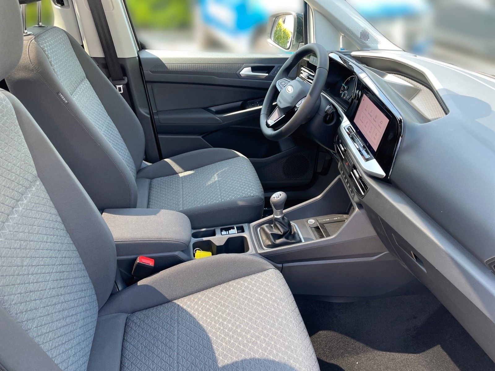 Fahrzeugabbildung Ford Tourneo Connect 2.0 EcoBlue Titanium+LED+ACC+...