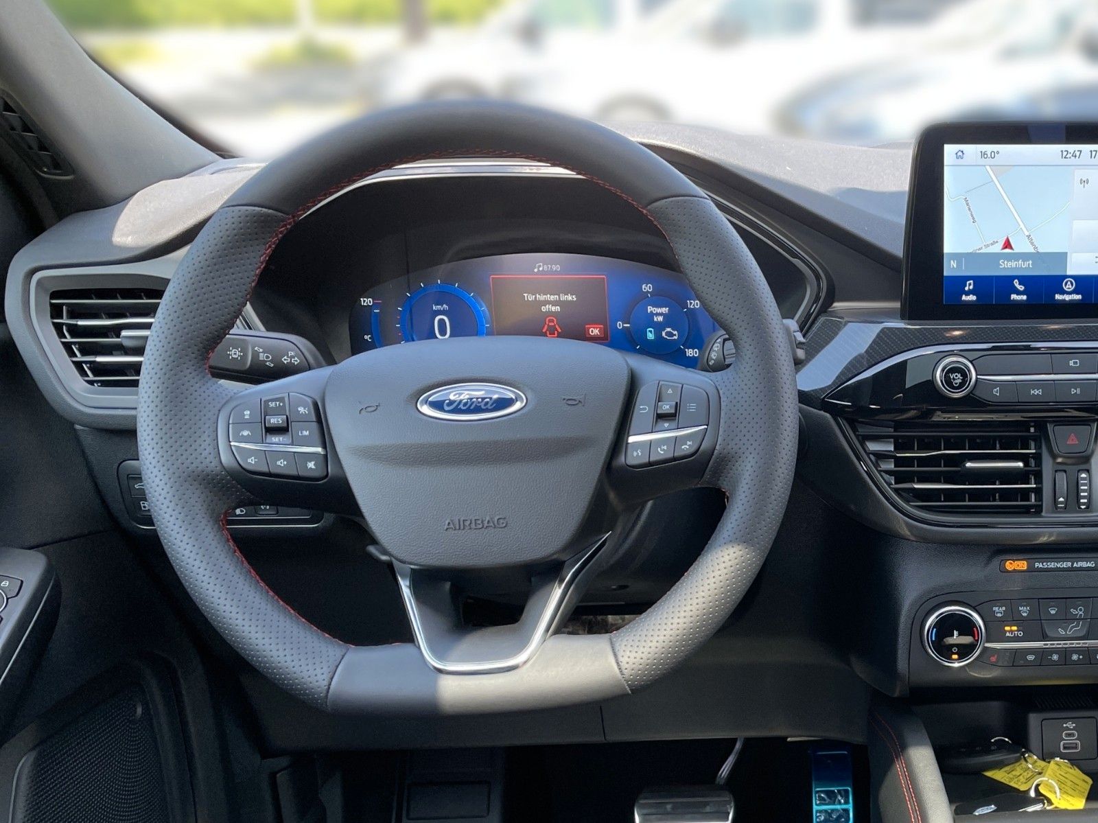 Fahrzeugabbildung Ford Kuga 2.5 PHEV ST-Line X Black Package+AHK+20"+..