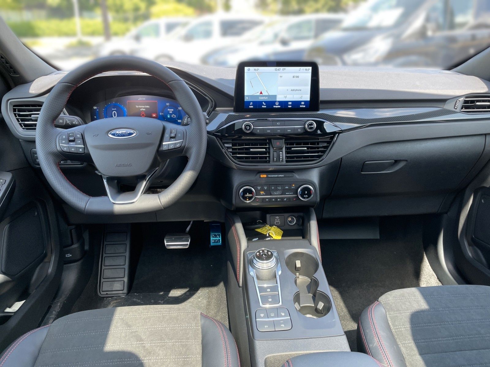 Fahrzeugabbildung Ford Kuga 2.5 PHEV ST-Line X Black Package+AHK+20"+..