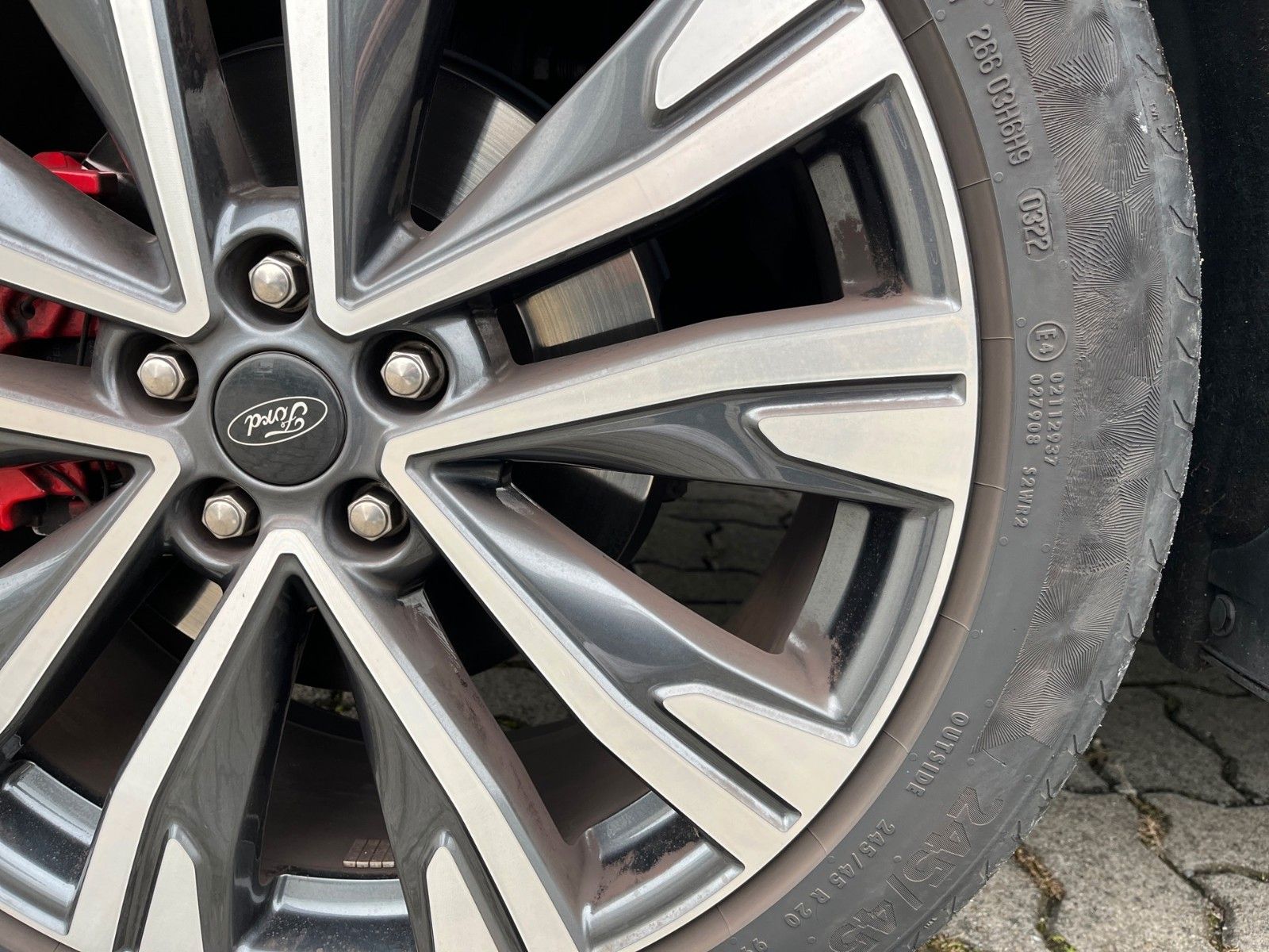 Fahrzeugabbildung Ford Kuga ST-Line X