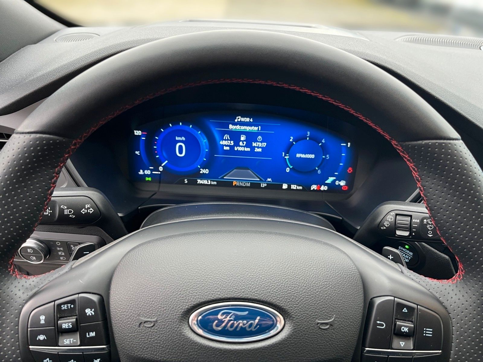 Fahrzeugabbildung Ford Kuga ST-Line X