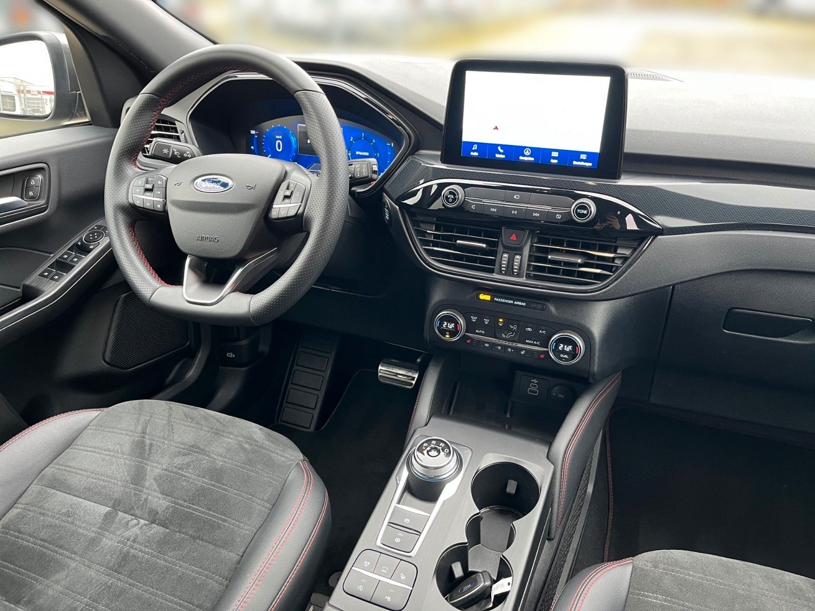 Fahrzeugabbildung Ford Kuga ST-Line X