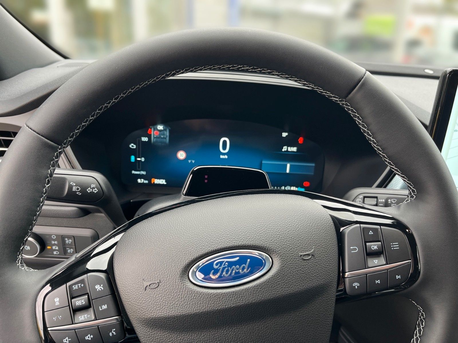 Fahrzeugabbildung Ford Kuga PHEV BlueCruise Edition 0% Finanzierung
