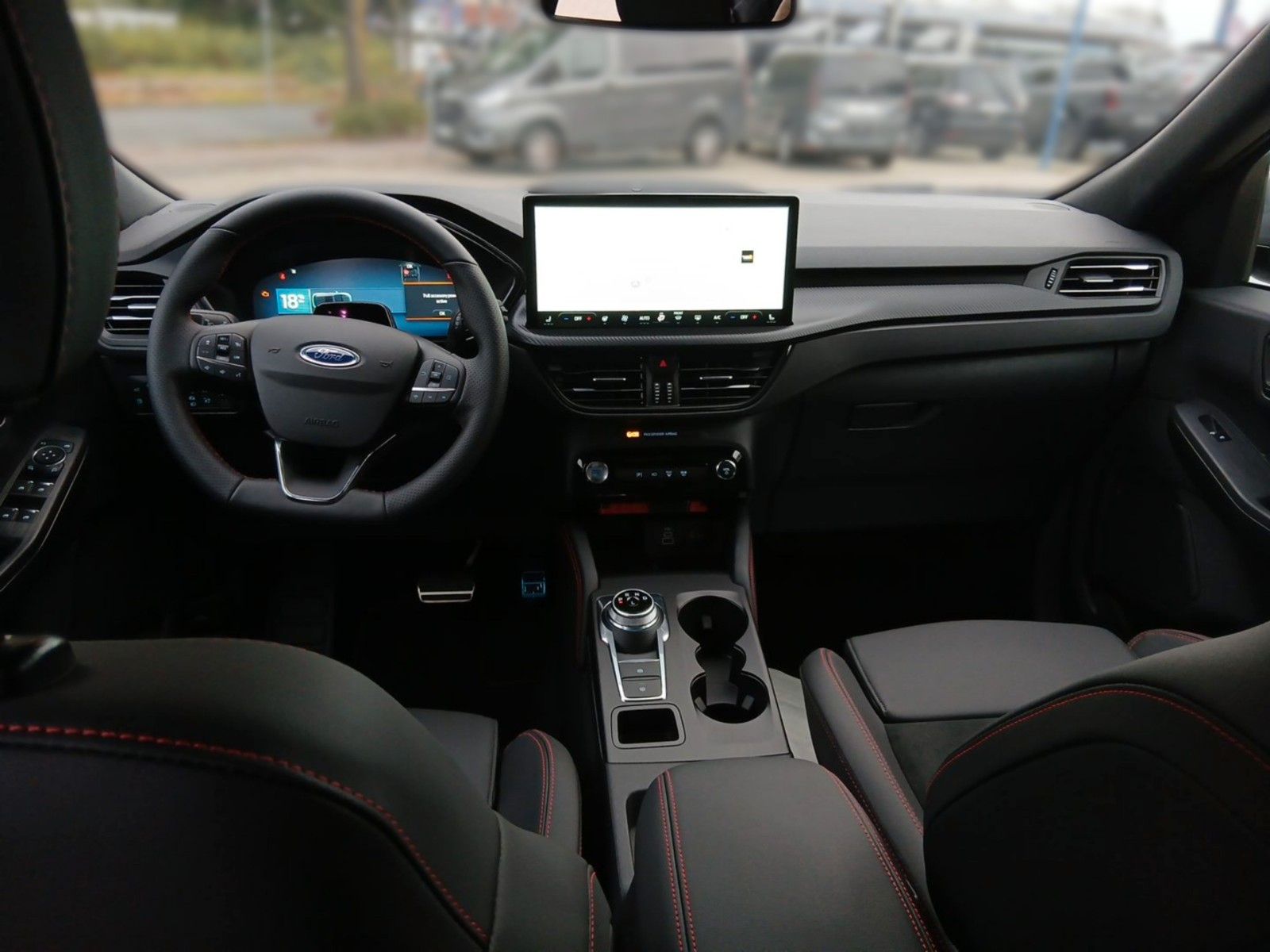 Fahrzeugabbildung Ford Kuga PHEV ST-Line X 0% Finanzierung